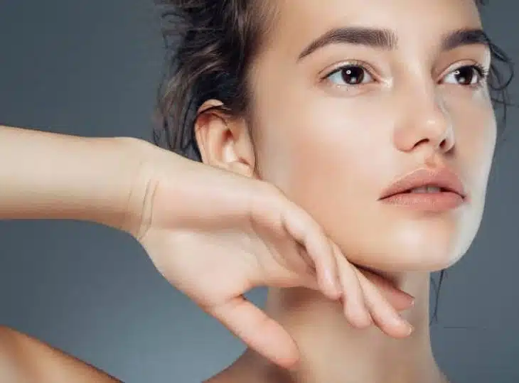Comment utiliser l'acide hyaluronique dans sa routine ?