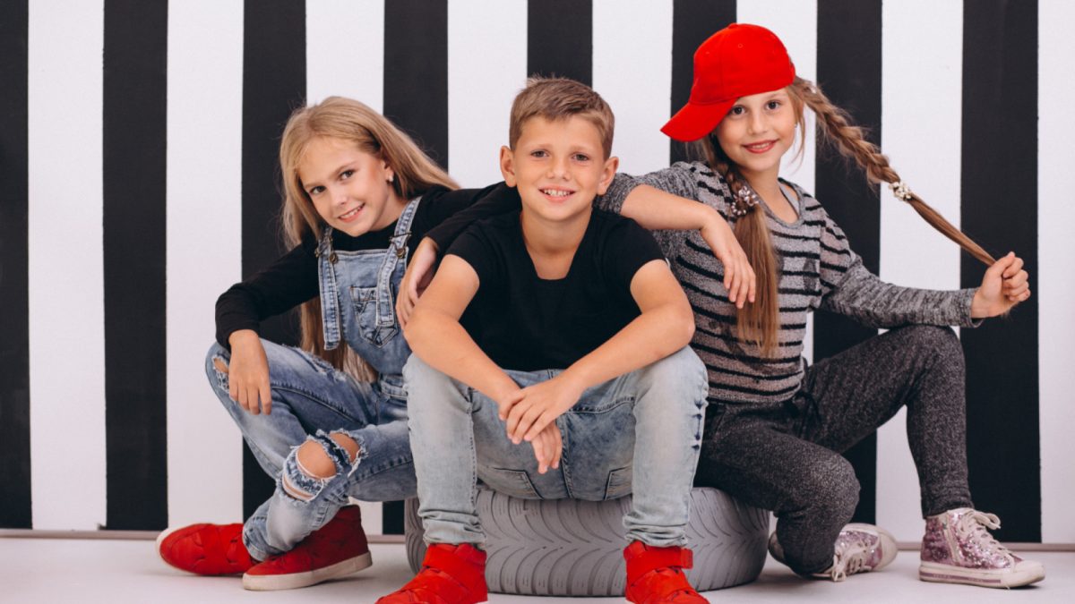 Les tendances mode enfants pour la rentrée scolaire 2025